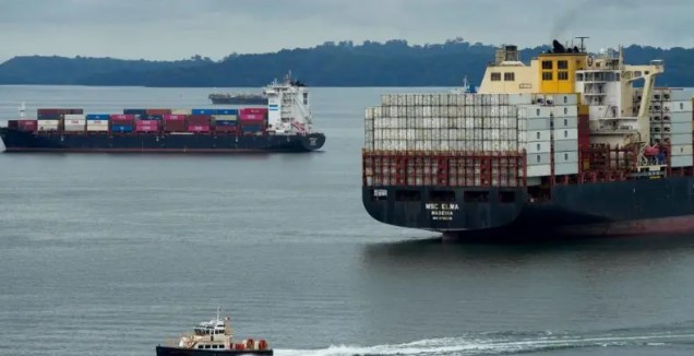 Si no pagas no pasas: Panamá no dejara que los barcos de EE.UU. atraviesen el canal sin pagar