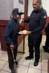 Guardia Estatal resguarda a adulto mayor extraviado en Ciudad Victoria