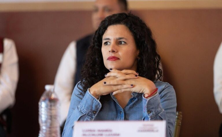 Invita presidenta a Luisa María Alcalde a ser la consejera jurídica de la Presidencia.