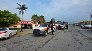 Guardia Estatal con presencia y vigilancia en secundarias y preparatorias de Abasolo