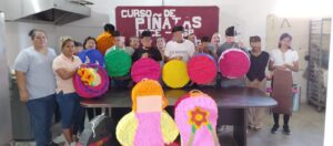Imparte ITACE taller de elaboración de piñatas a adolescentes en conflicto con la Ley Penal
