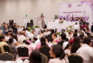 DIF Tampico y Ayuntamiento celebran la unión de 125 parejas y el fortalecimiento de las familias