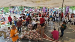 LLEVA ERASMO GONZÁLEZ ROBLEDO SERVICIOS Y APOYOS A FAMILIAS MADERENSES CON UNA NUEVA JORNADA ‘GOBIERNO EN TU COLONIA’