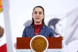 Sheinbaum casi manda callar al embajador de EU