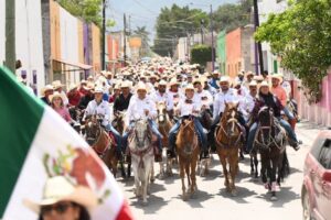 Olga Sosa participa en el 409 Aniversario de Jaumave
