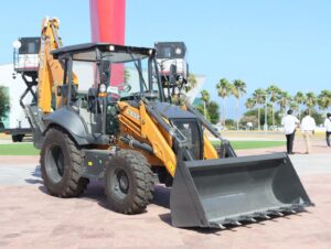Fortalece Gobierno de Tamaulipas capacidad operativa de la Secretaría de Obras Públicas con nueva maquinaria